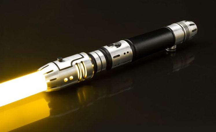 Sabertrio Vektra Lightsaber | New Saber 